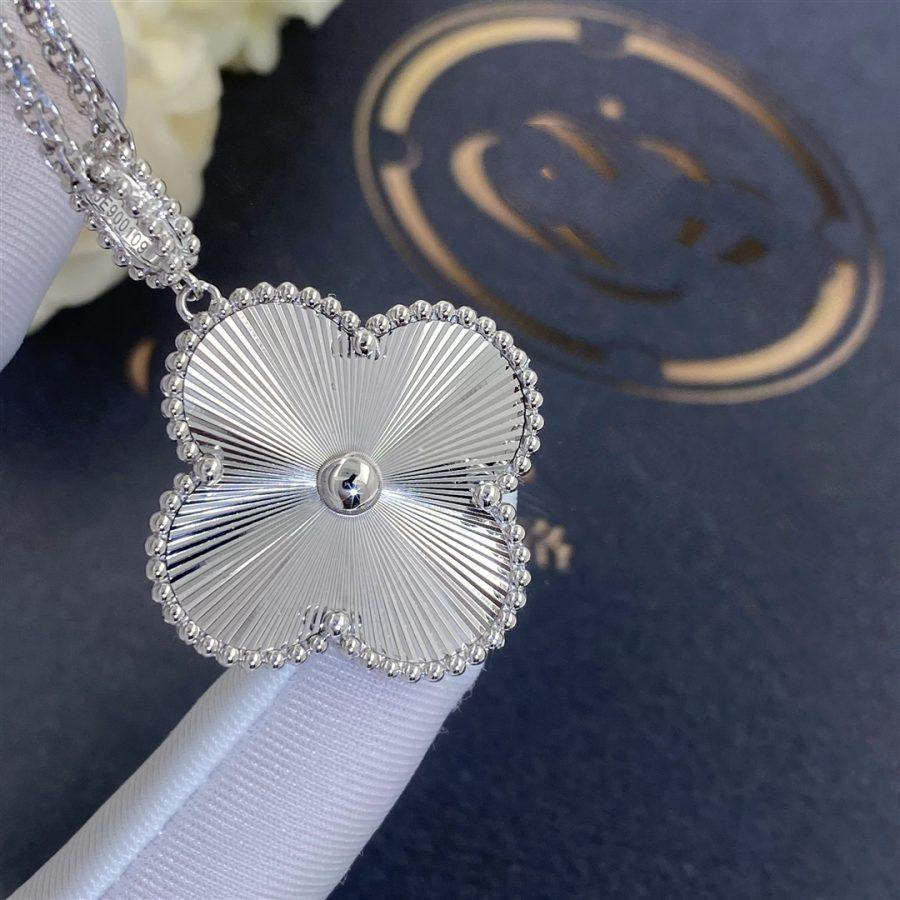 Miro CLOVER 25MM SILVER BIG CLOVER ネックレス