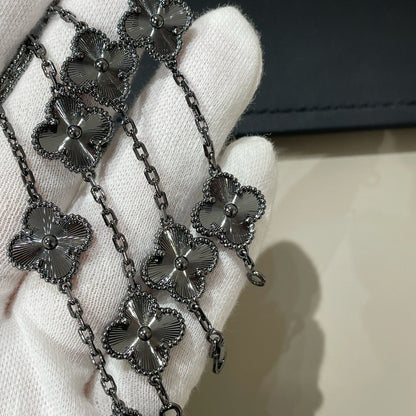 [Miro ]New CLOVER 5 MOTIF BLACK BRACELET