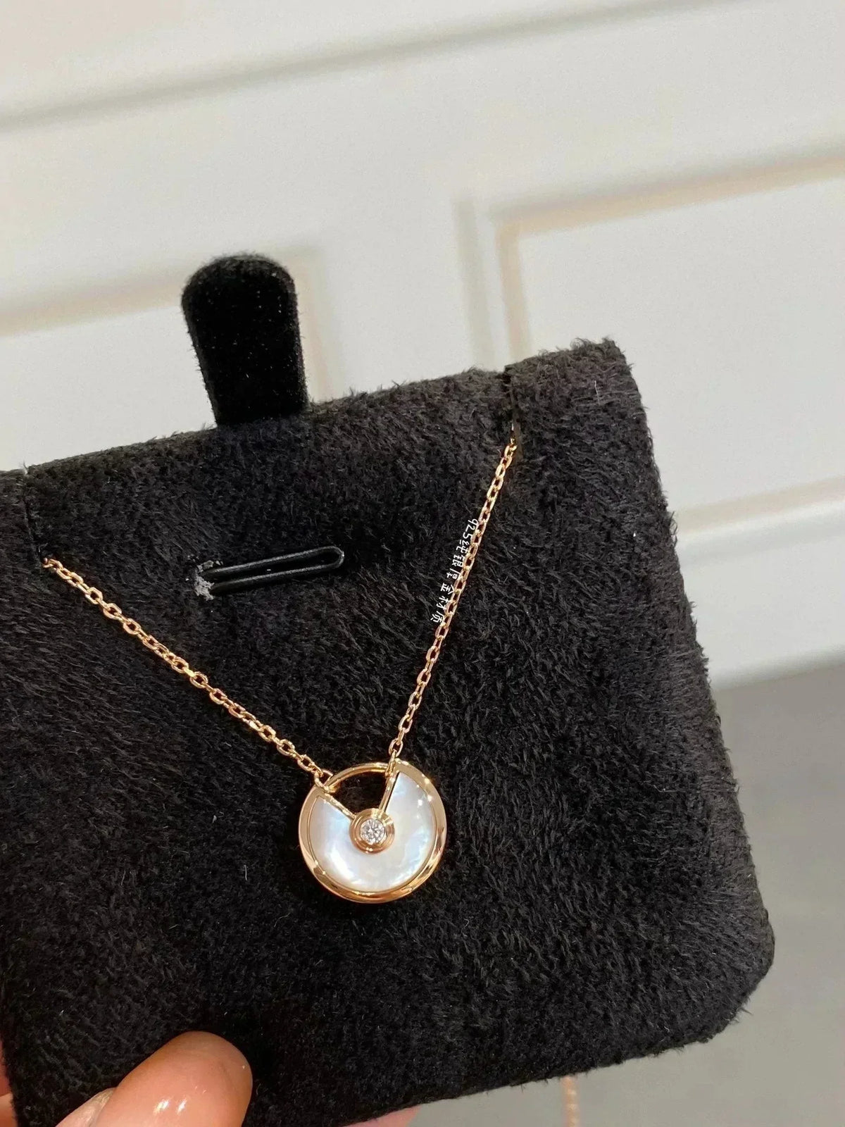 Miro AMULETTE ROSE GOLD MOP NECKLACE
