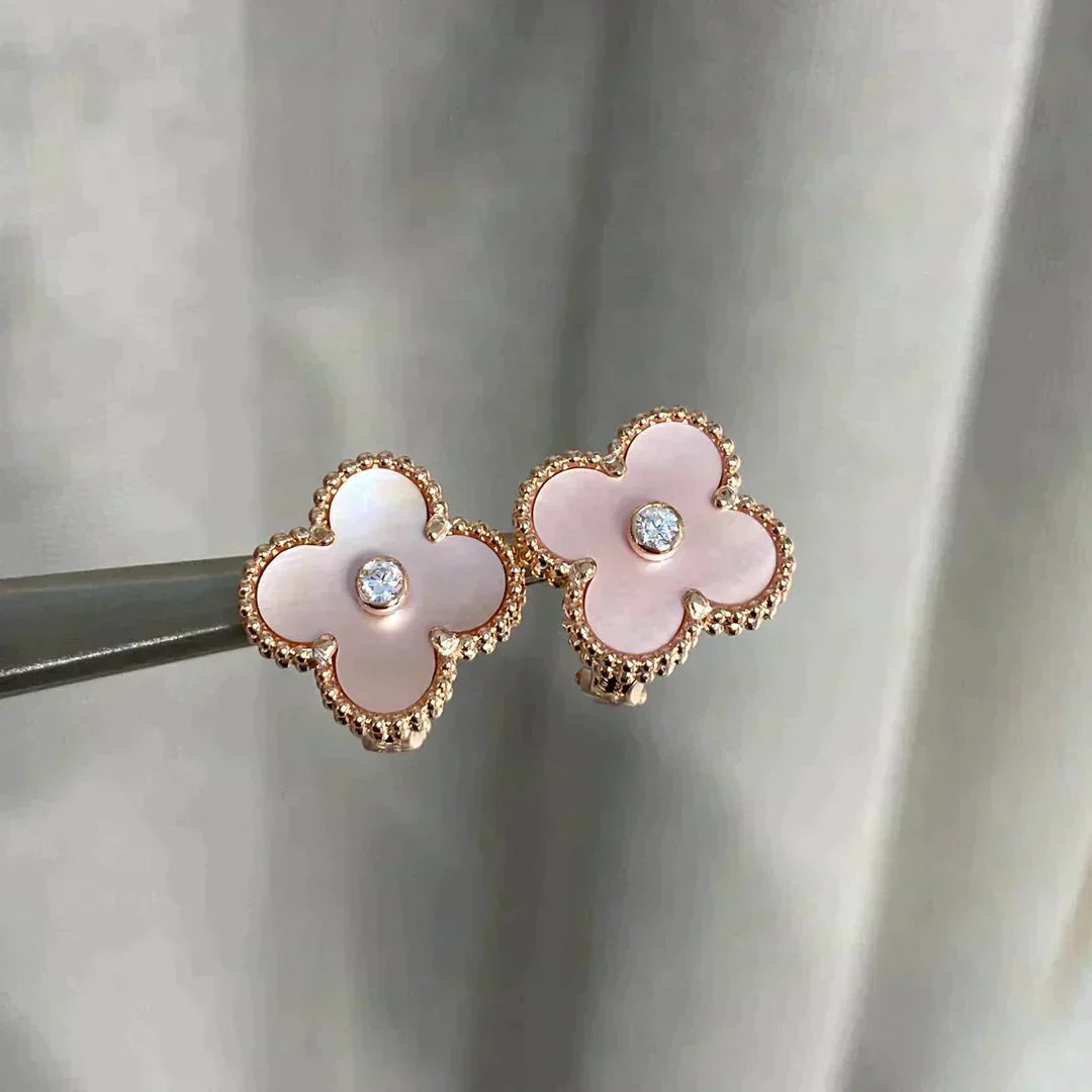Miro CLOVER MEDIUM 1 MOTIFS  PINK MOP DIAMOND EARRINGS