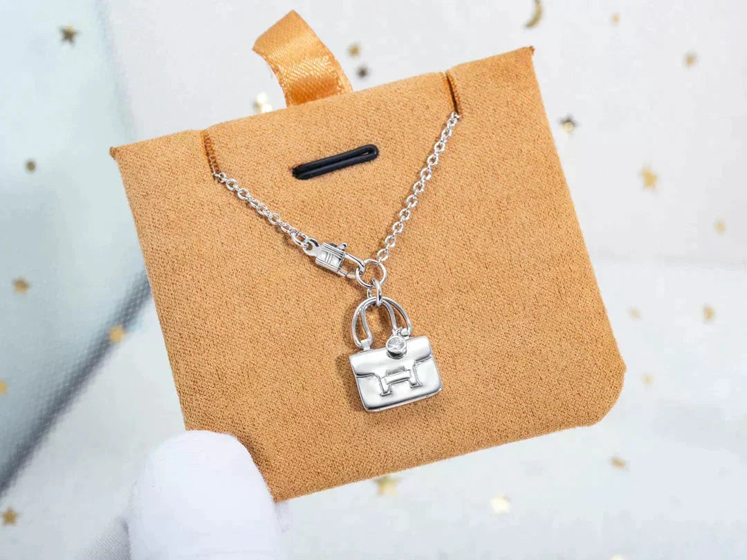 ミロ アミュレット ペンダント シルバー ネックレス