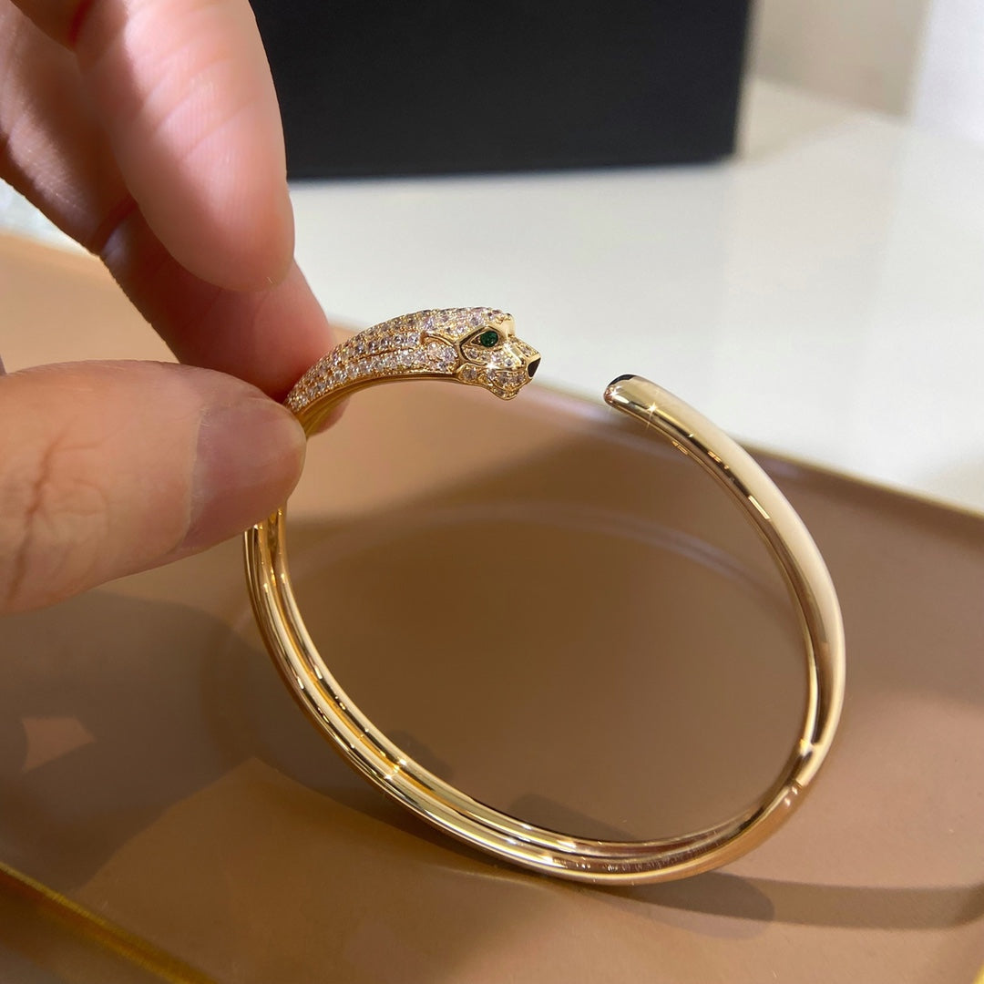 Miro PANTHERE GOLD DIAMOND OPEN BRACELET