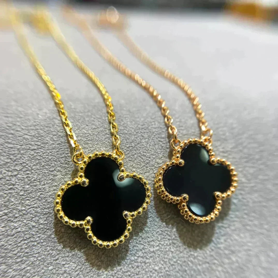 Miro CLOVER 15MM BLACK ONYX SINGLE FLOWER NECKLACE
