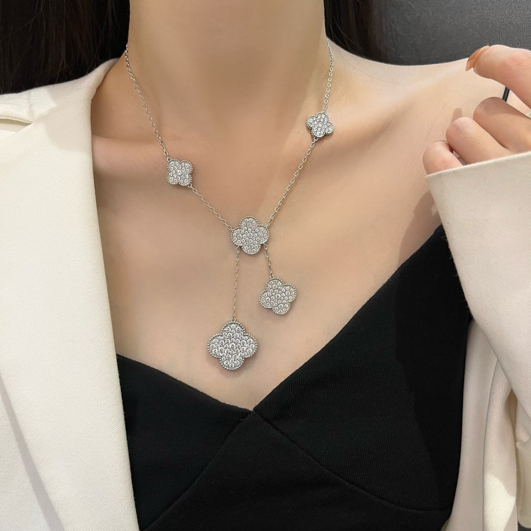 ミロ クローバー 5モチーフ シルバー ダイヤモンド ネックレス