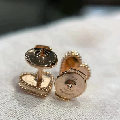 Miro HEART CARNELIAN STUD EARRINGS