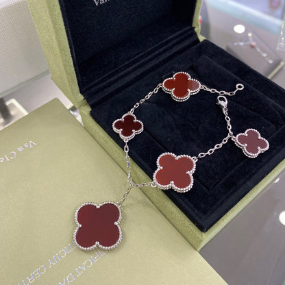 Miro CLOVER 5 MOTIFS SIVLER CARNELIAN BRACELET