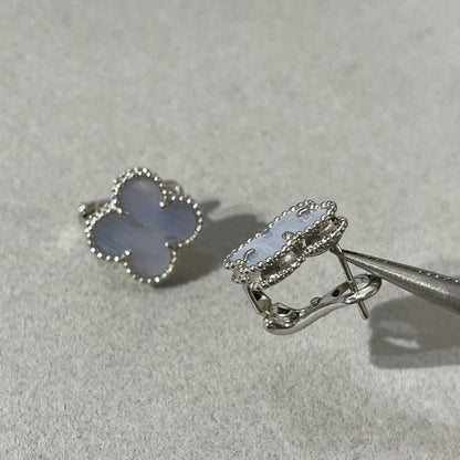 Miro CLOVER CHALCEDONY SILVER STUD EARRINGS