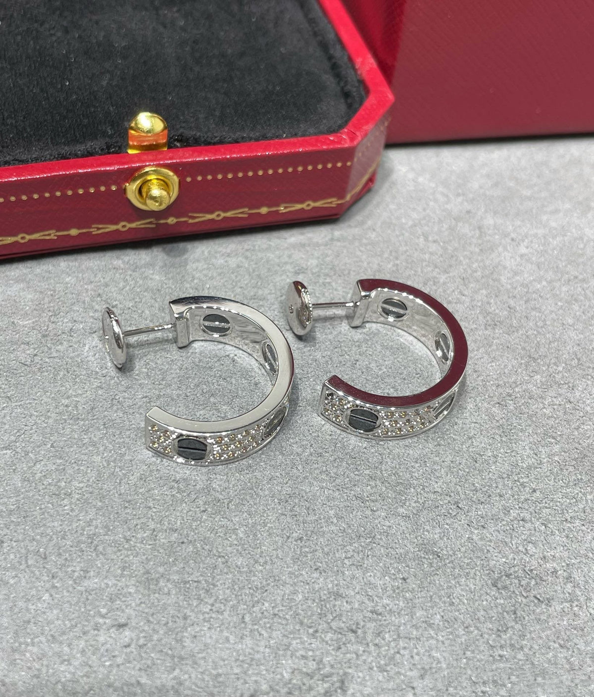 Miro LOVE CERAMIC DIAMOND PAVED SILVER EARRINGS