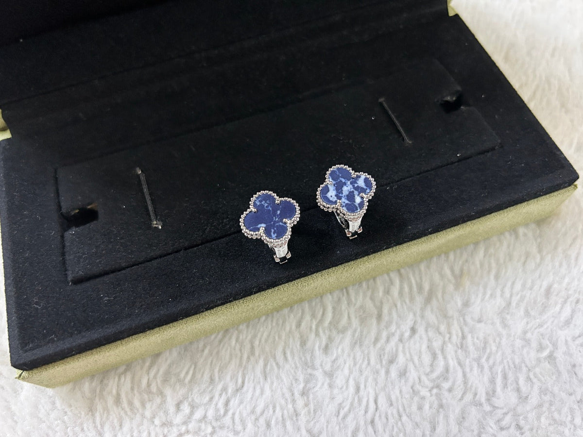 Miro CLOVER PIETERSITE MEDIUM STUD EARRINGS
