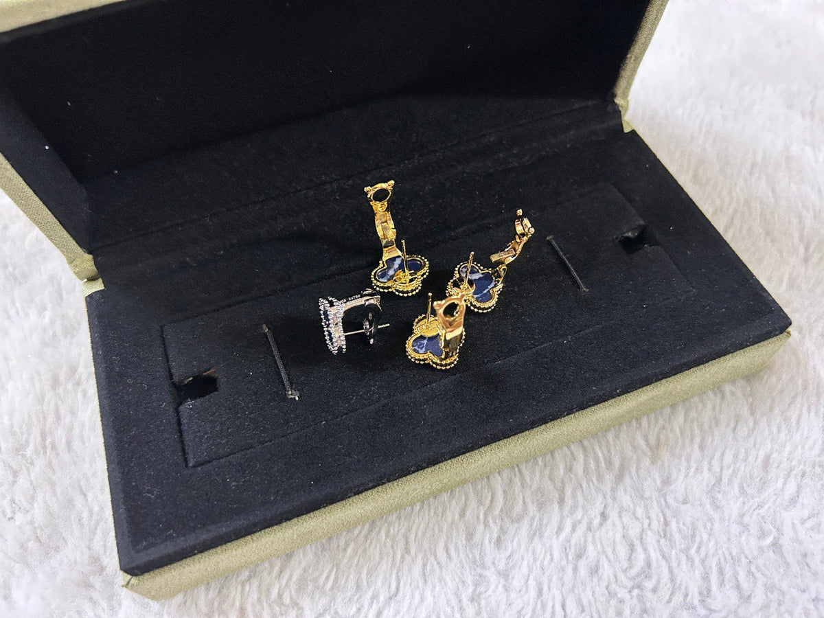 Miro CLOVER PIETERSITE MEDIUM STUD EARRINGS
