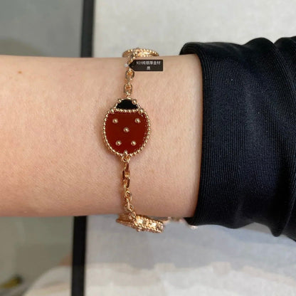 Miro LUCKY SPRING 5 MOTIF BRACELET