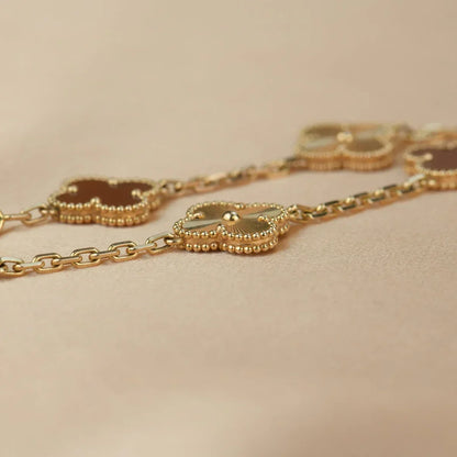 [Miro ]新作 CLOVER 5 MOTIF RED CORNELIAN BRACELET COLLECTION