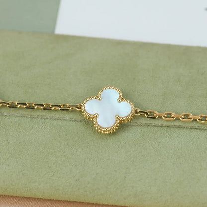 [Miro ]New CLOVER WHITE PEARL MOP 5 MOTIF BRACELET COLLECTION