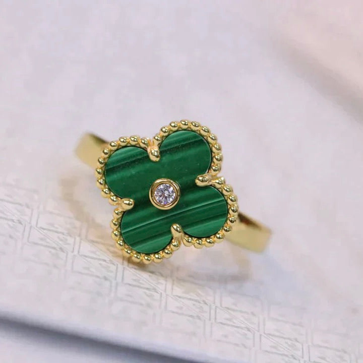 Miro CLOVER MALACHITE RING GOLD DIAMOND