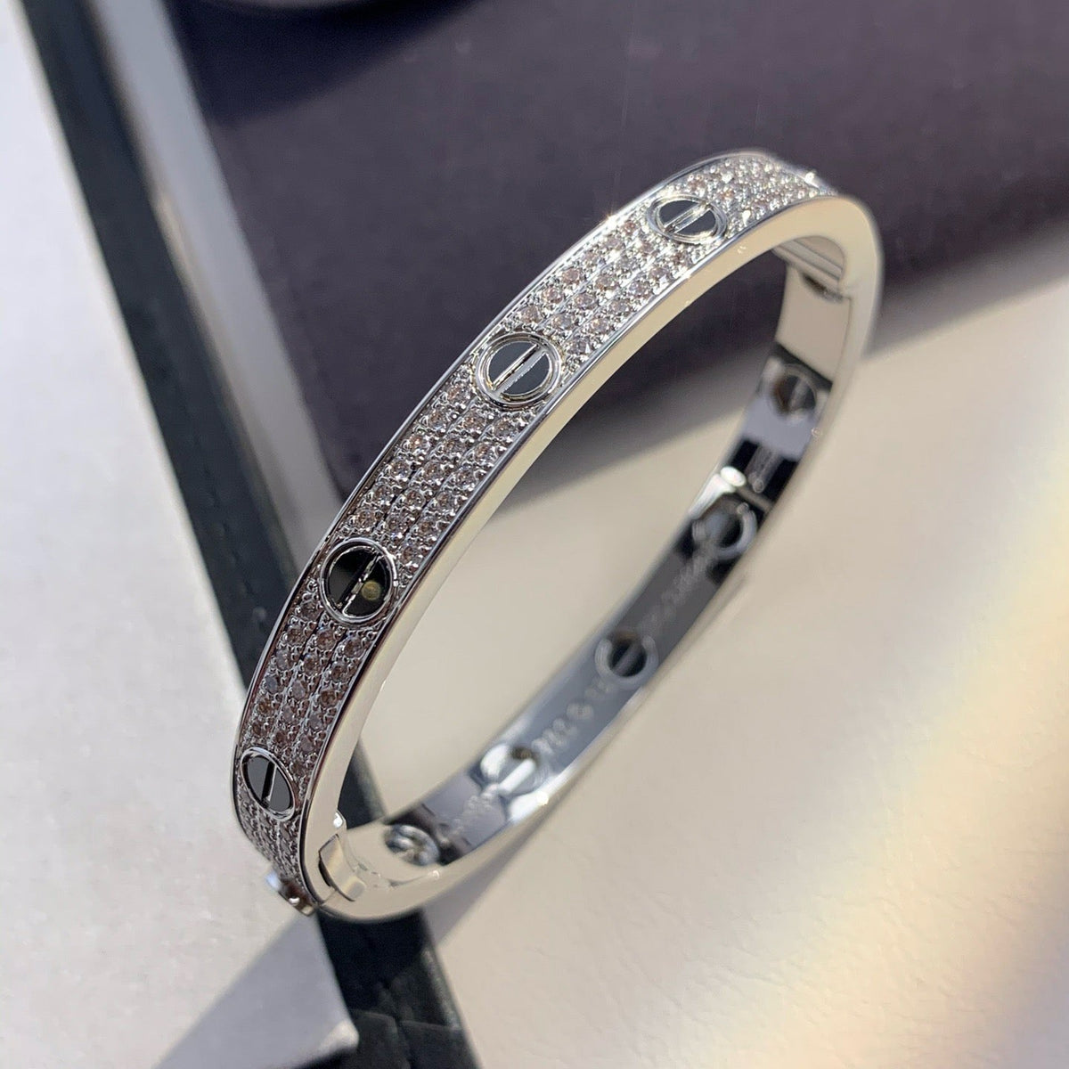 Miro LOVE BRACELET 6.1MM ダイヤモンドパヴェセラミック