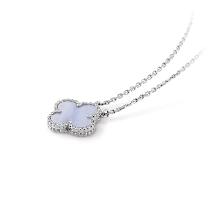 Miro CLOVER 15MM BLUE CHALCEDONY NECKLACE SILVER