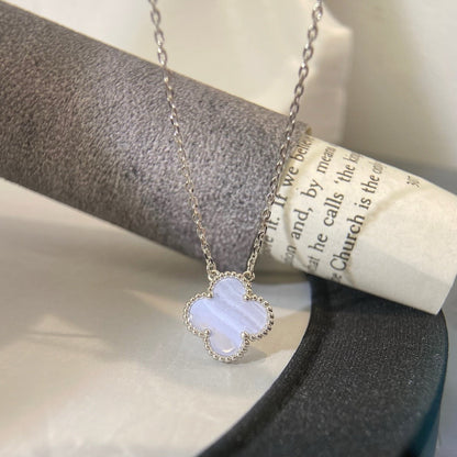 Miro CLOVER 15MM BLUE CHALCEDONY NECKLACE SILVER