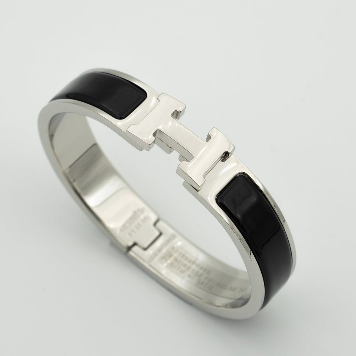 Miro H BLACK BRACELET
