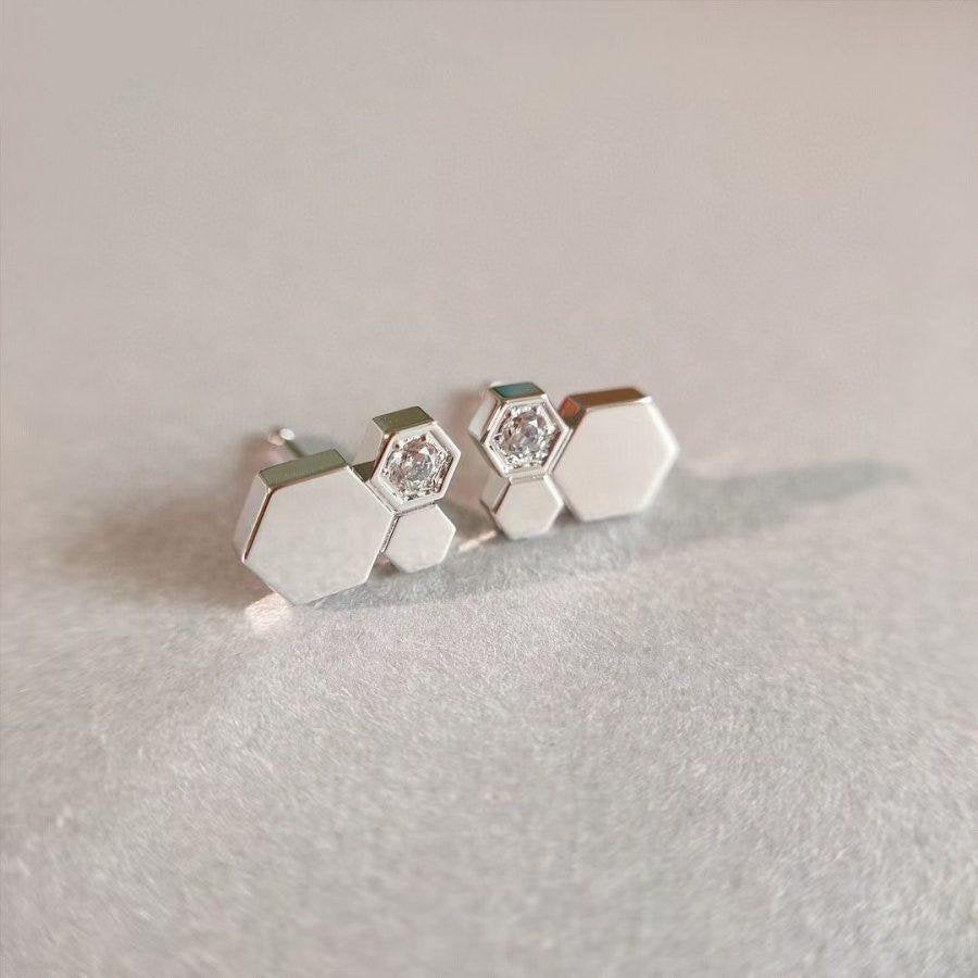 Miro BEE LOVE SILVER DIAMOND EARRINGS