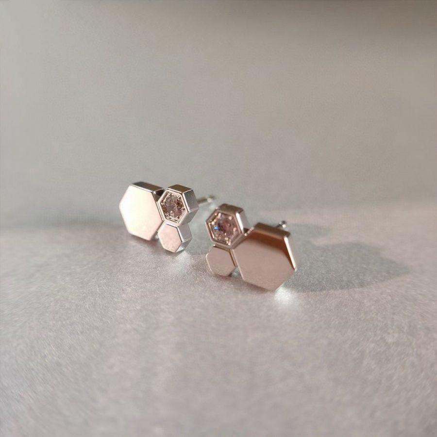 Miro BEE LOVE SILVER DIAMOND EARRINGS