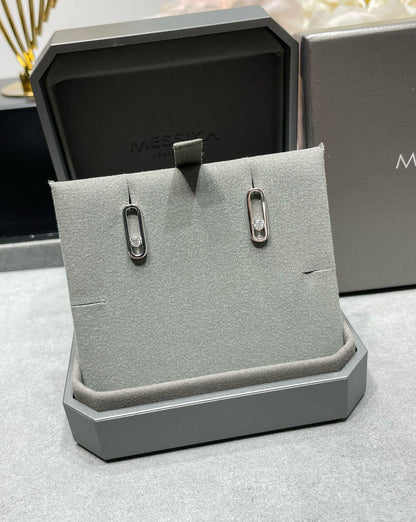 [Miro ]MOVE UNO SMALL 1 DIAMOND EARRINGS