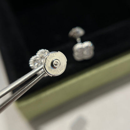 Miro CLOVER MINI DIAMOND STUD EARRINGS